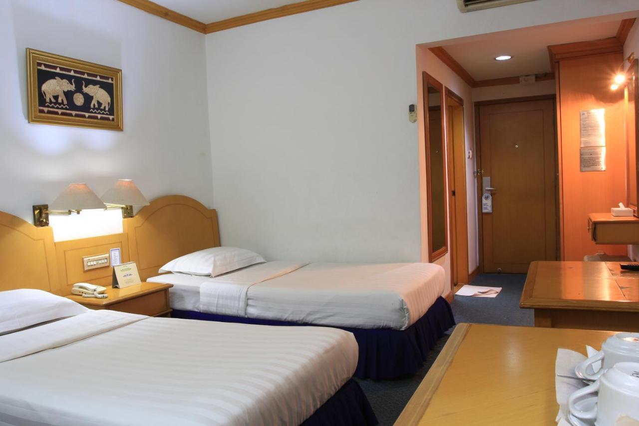 Hotel Marcopolo Bandar Lampung Exteriér fotografie